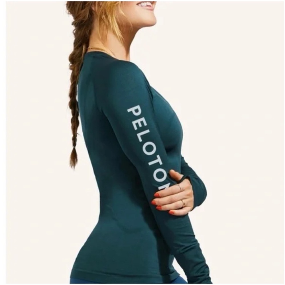 Peloton lululemon swiftly tech long sleeve size 8